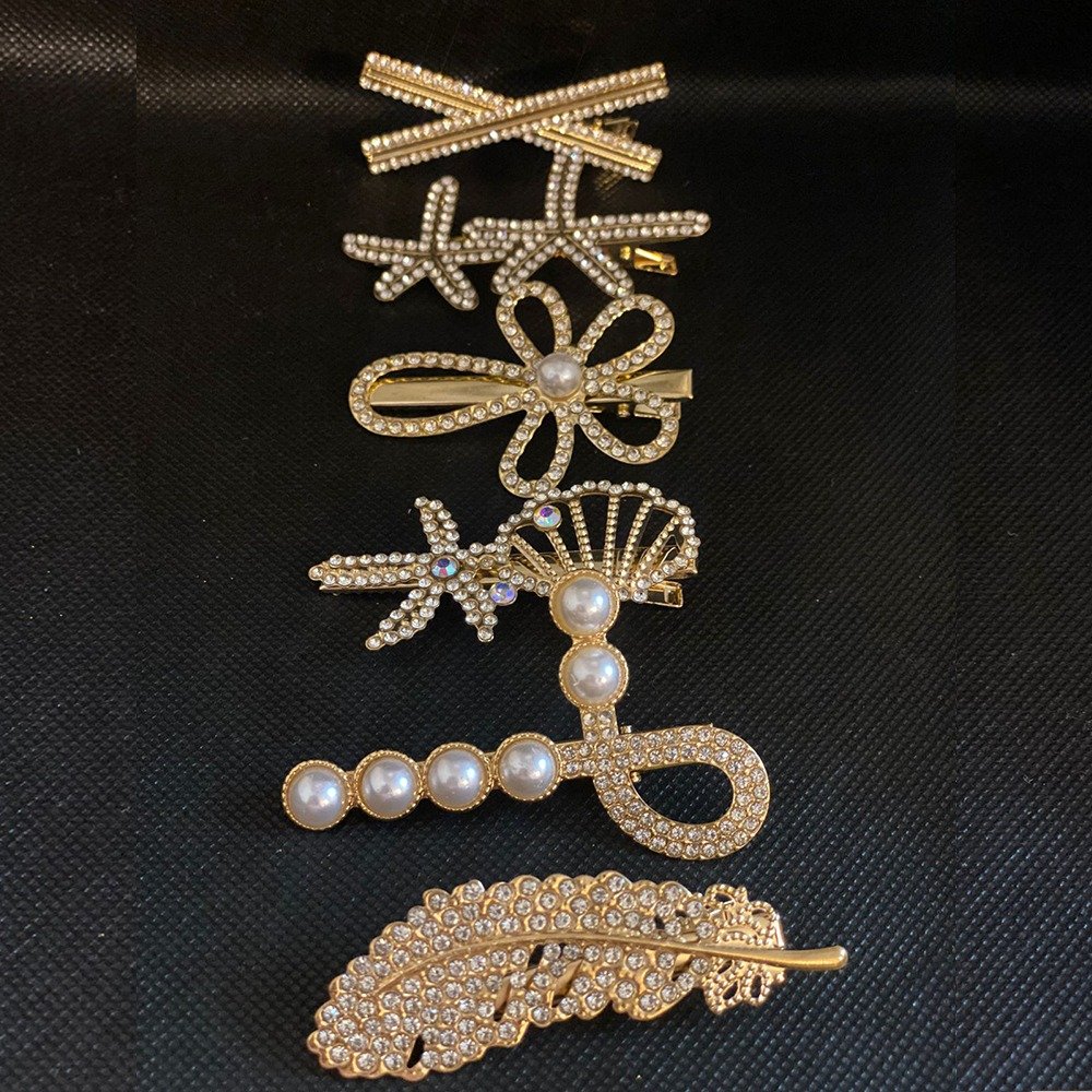 golden stylish ear pins